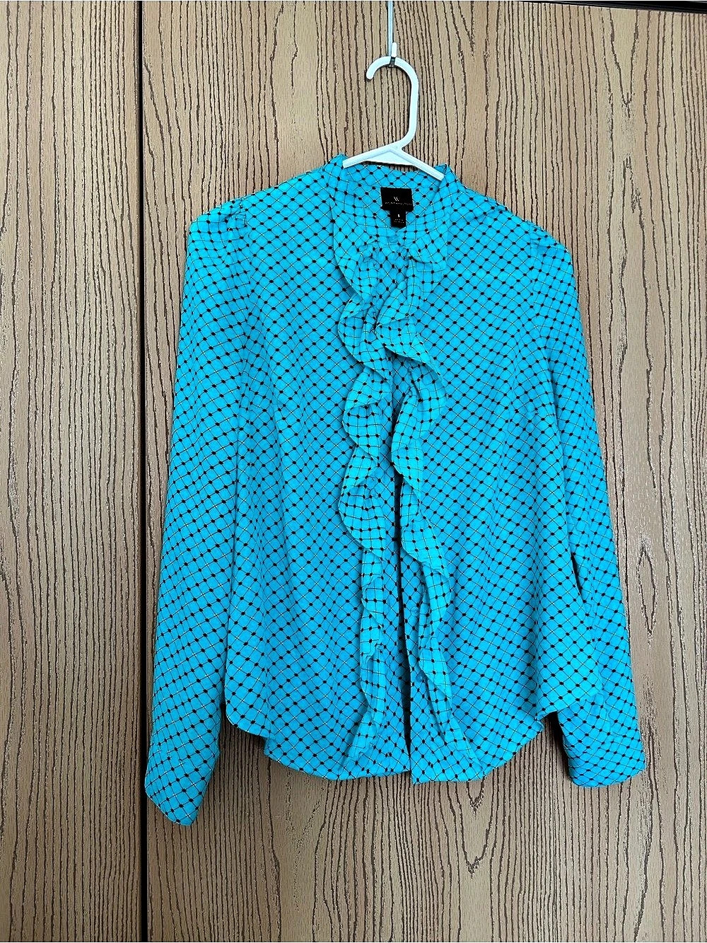 Ann Taylor Printed Ruffle Front Blouse in Blue Like New